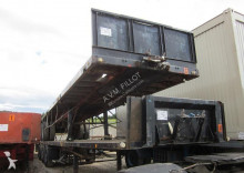Titan semi-trailer