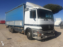 semirremolque lona corredera (tautliner) Mercedes
