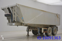 Robuste Kaiser 25 Cub in Alu semi-trailer