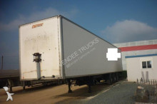 semiremorca furgon izolat General Trailers