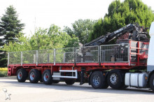 Floor flatbed semi-trailer