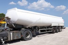 semiremorca cisternă hidrocarburi Merceron
