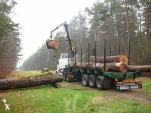 Diebolt extensible semi-trailer