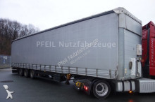 Schmitz Cargobull Auflieger Pritsche und Plane