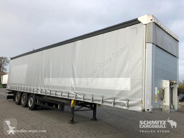 Vedeţi fotografiile Semiremorca Schmitz Cargobull Curtainsider Standard