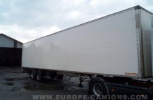 semiremorca furgon Fruehauf