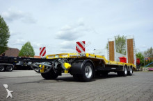 Schwarzmüller Anhänger Maschinentransporter