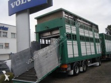 Trailor livestock trailer