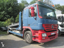 Mercedes trailer