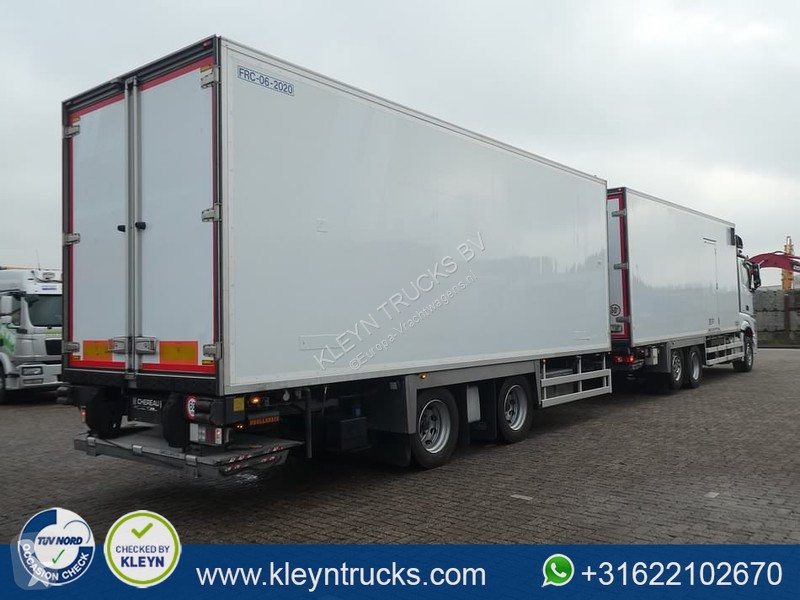 Voir les photos Remorque Chereau TANDEM FRIGOBLOCK taillift front doors