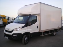utilitaire châssis cabine Iveco