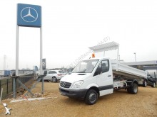 utilitaire benne Mercedes