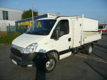 utilitaire benne standard Iveco