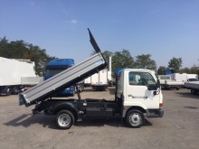 carrinha comercial basculante tri-basculante Nissan
