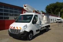 plataforma elevadora sobre camión telescópica Renault