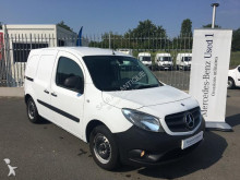 fourgon utilitaire Mercedes