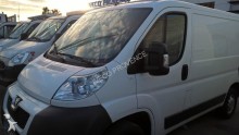 fourgon utilitaire Peugeot