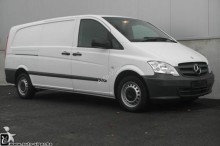 furgão comercial Mercedes