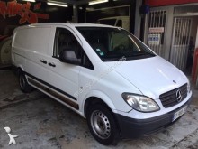 furgão comercial Mercedes
