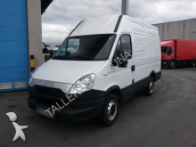 furgão comercial Iveco
