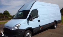 fourgon utilitaire Iveco
