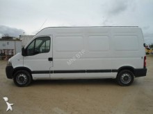 fourgon utilitaire Nissan