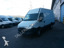 furgão comercial Iveco