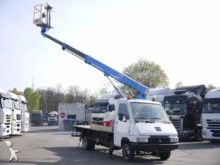 utilitaire nacelle Renault