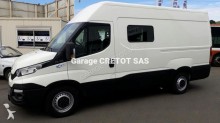 furgão comercial Iveco