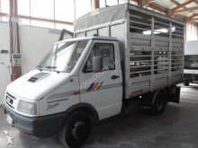 veicolo commerciale bestiame usato