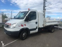 utilitaire benne standard Iveco