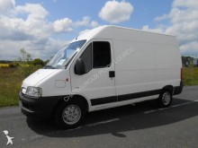 fourgon utilitaire Peugeot