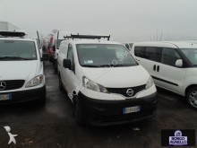 fourgon utilitaire Nissan