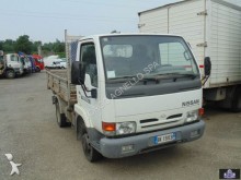 carrinha comercial basculante tri-basculante Nissan
