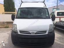 fourgon utilitaire Nissan