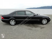 coche berlina Mercedes