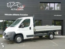 utilitaire plateau ridelles occasion