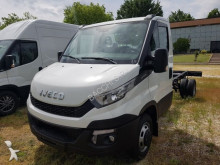 utilitaire châssis cabine Iveco