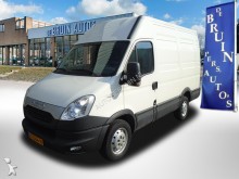 furgão comercial Iveco