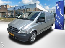 furgão comercial Mercedes