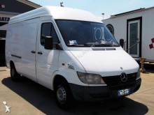 fourgon utilitaire Mercedes