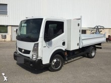 Renault Maxity 130 2.5 DCI