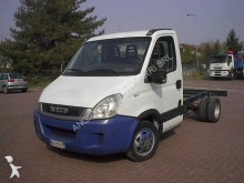 utilitaire châssis cabine Iveco