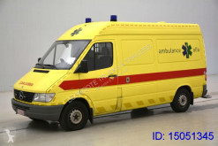 tweedehands ambulance