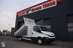 utilitaire benne standard Iveco