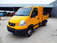 Renault standard tipper van