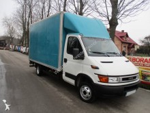 furgon dostawczy Iveco