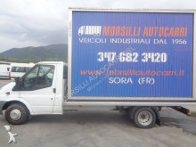 alta autoutilitara Ford