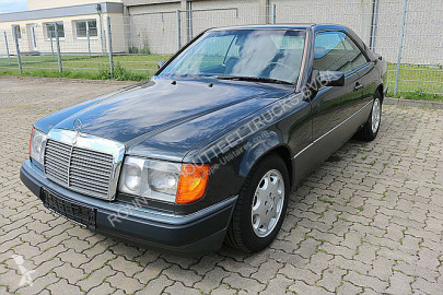 Mercedes 230
