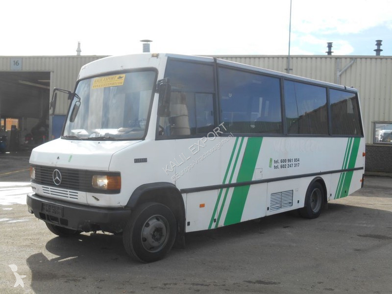Vedere le foto Pullman Mercedes 811D Passenger Bus 23 Seats